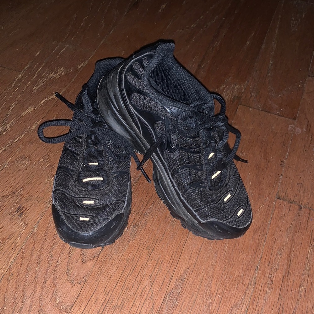 Nike Air Max Youth Shoes size 13C